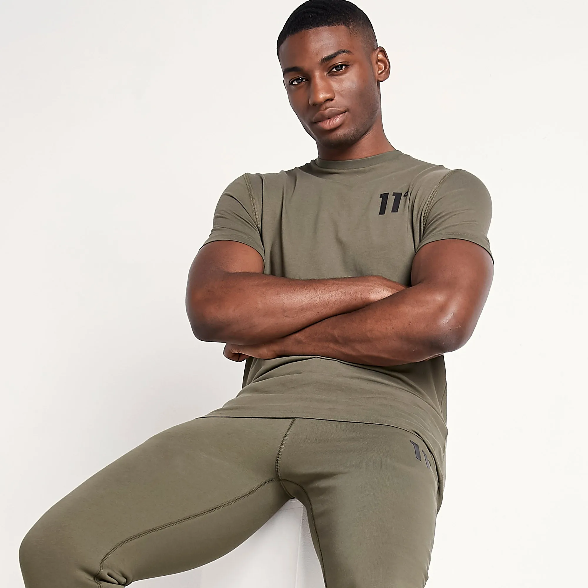Core Joggers Regular Fit - Khaki