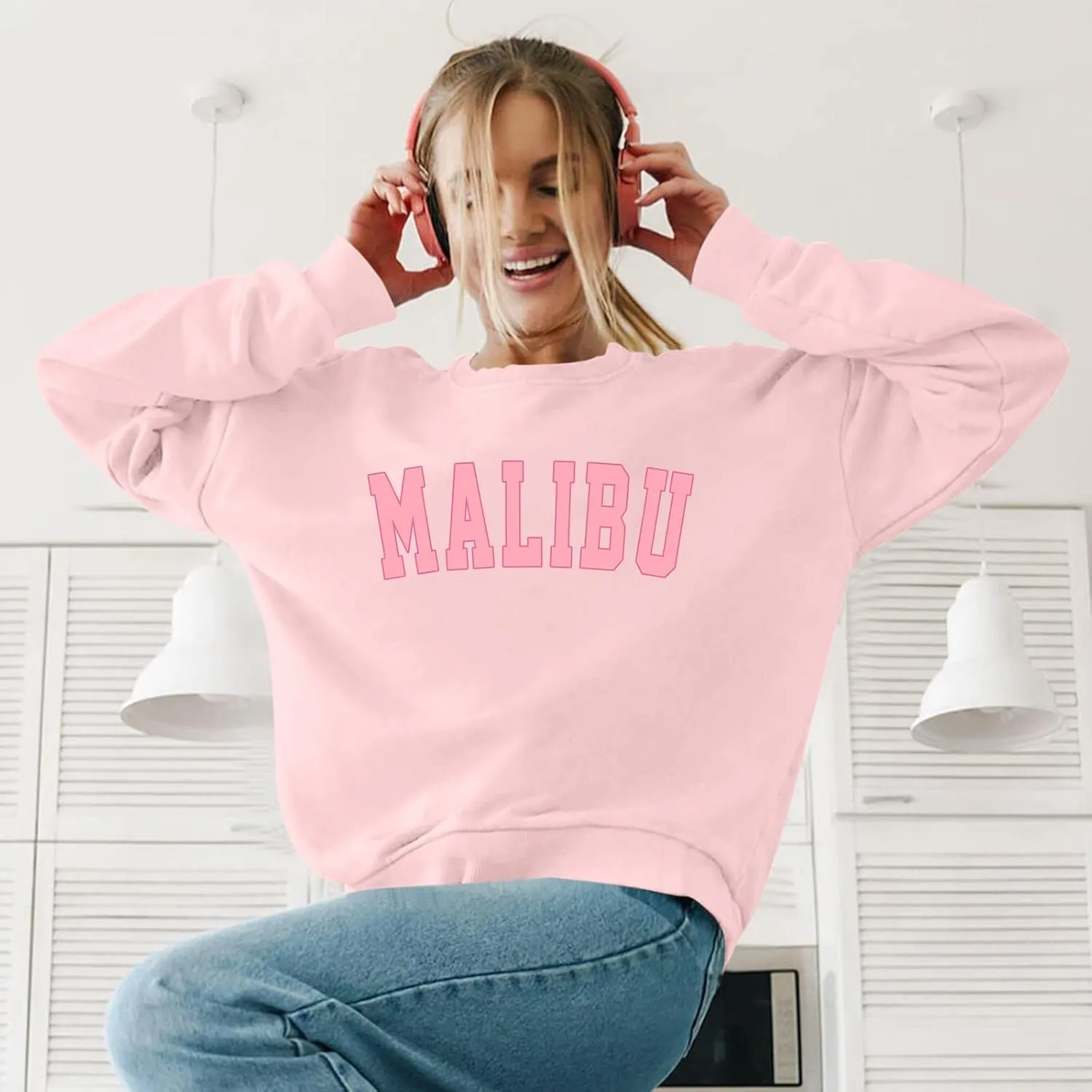 Cute Graphic Preppy Sweatshirts for Teen Girls Oversized Aesthetic Hoodies Trendy Crewneck Long Sleeve Shirts Tops