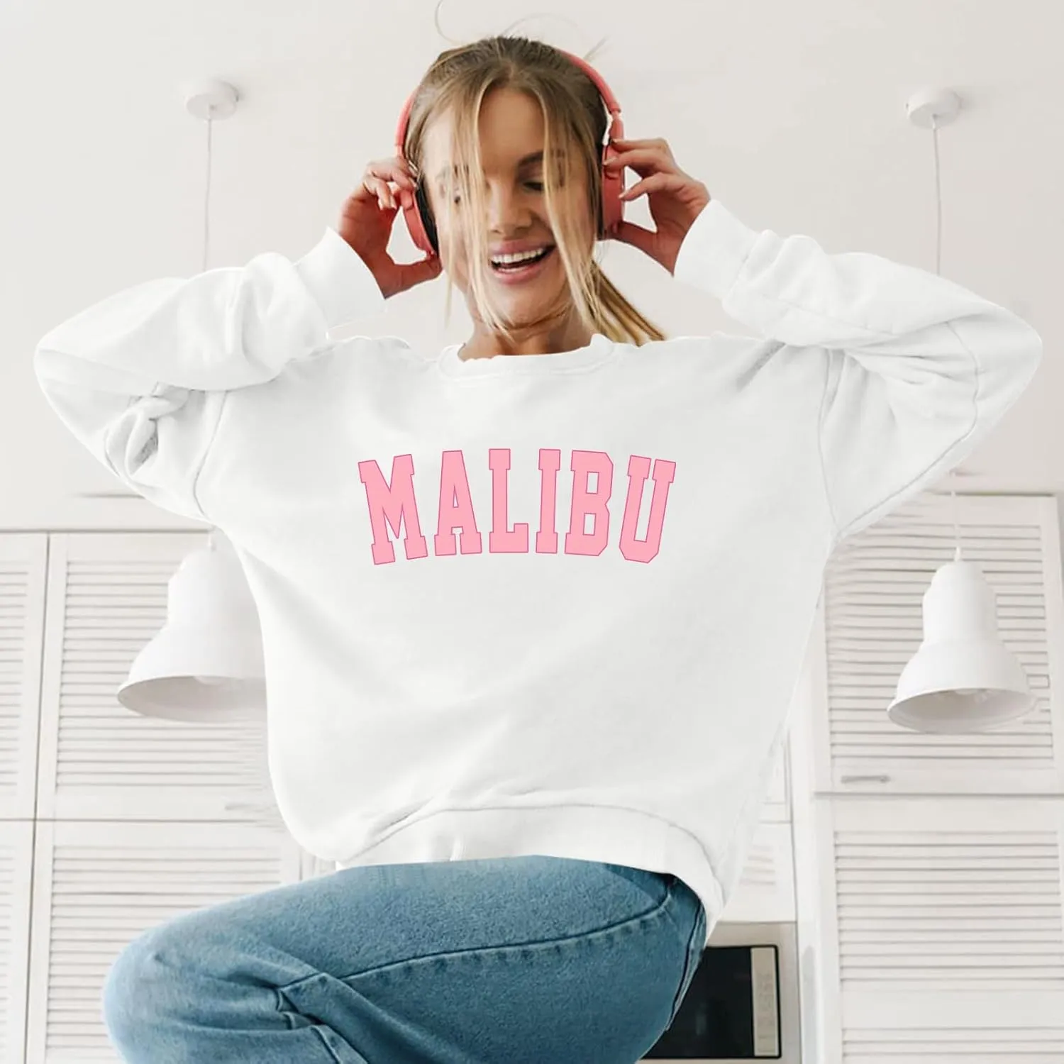 Cute Graphic Preppy Sweatshirts for Teen Girls Oversized Aesthetic Hoodies Trendy Crewneck Long Sleeve Shirts Tops