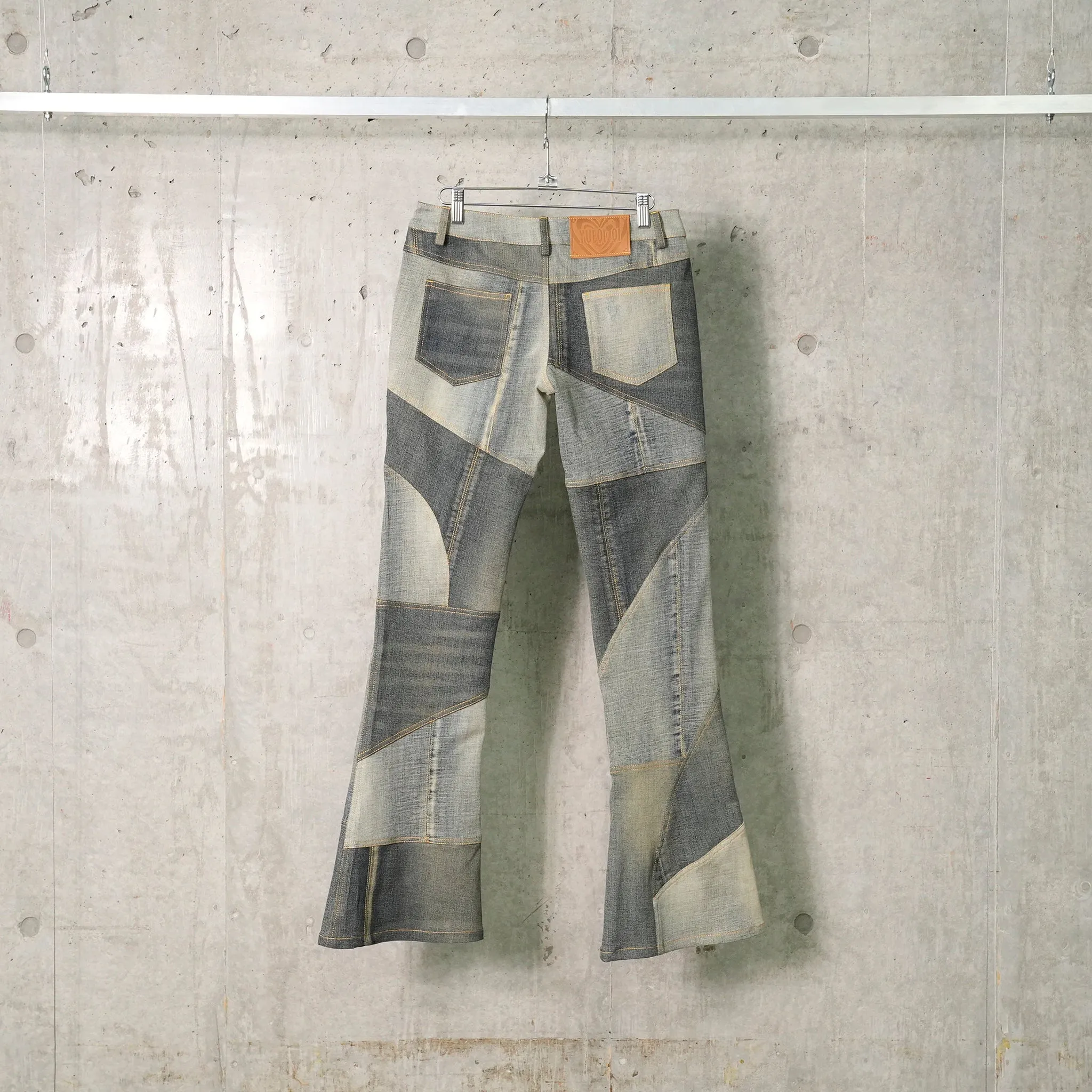 SAWTOOTH BOOTCUT DENIM / BLUE/GREY