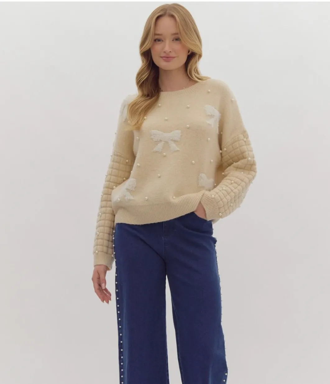 Taylor Sweater Featuring Pearls and Bow