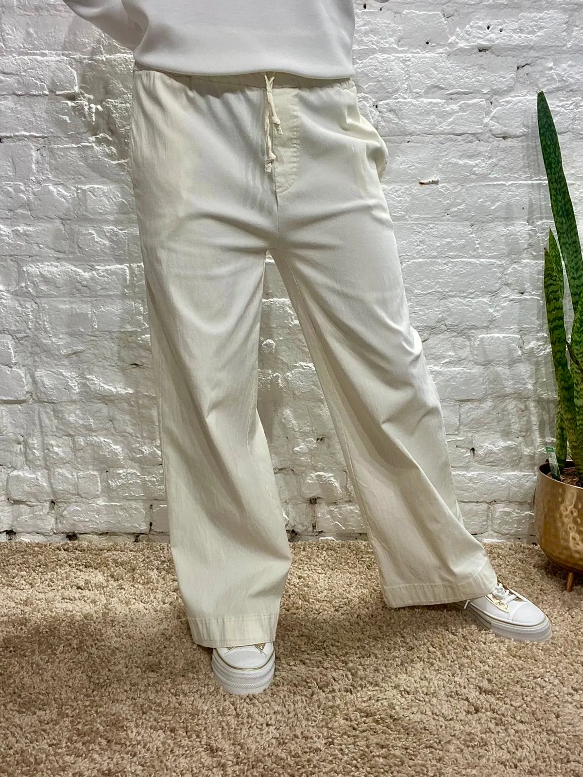 The Secret Lux Wide Leg Hemmed Magic Stretch Pant With Tie Waist