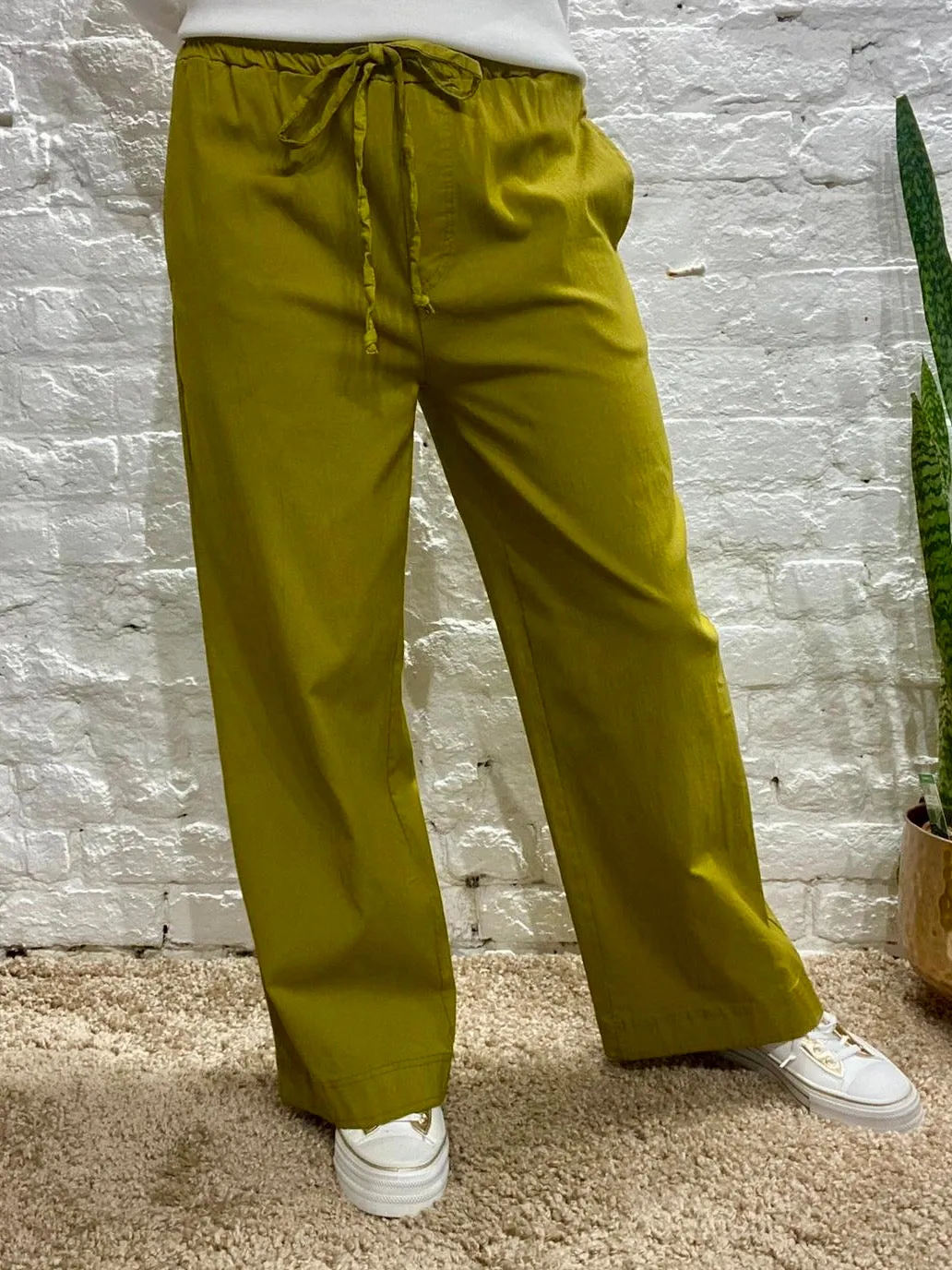 The Secret Lux Wide Leg Hemmed Magic Stretch Pant With Tie Waist
